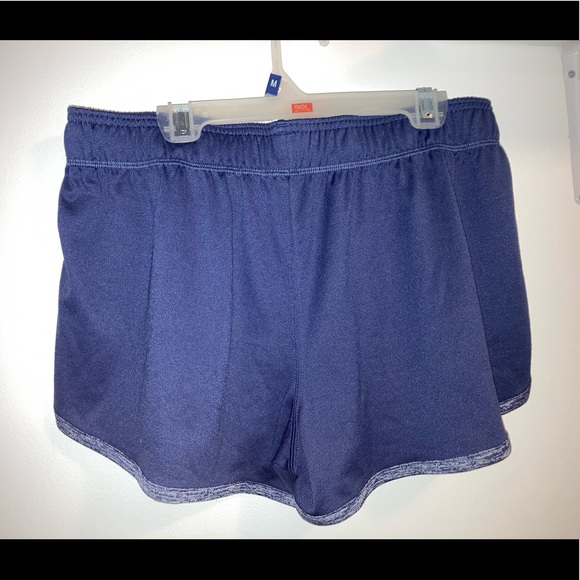 Under Armour Soft shorts - Picture 2 of 4